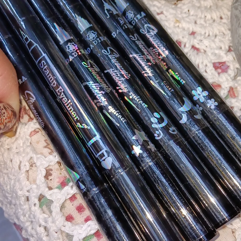 🆕LAST SET🌹2 IN 1 BLACK STAMP & EYELINER 6 PC SET, WATERPROOF & SMUDGE PROOF❣️